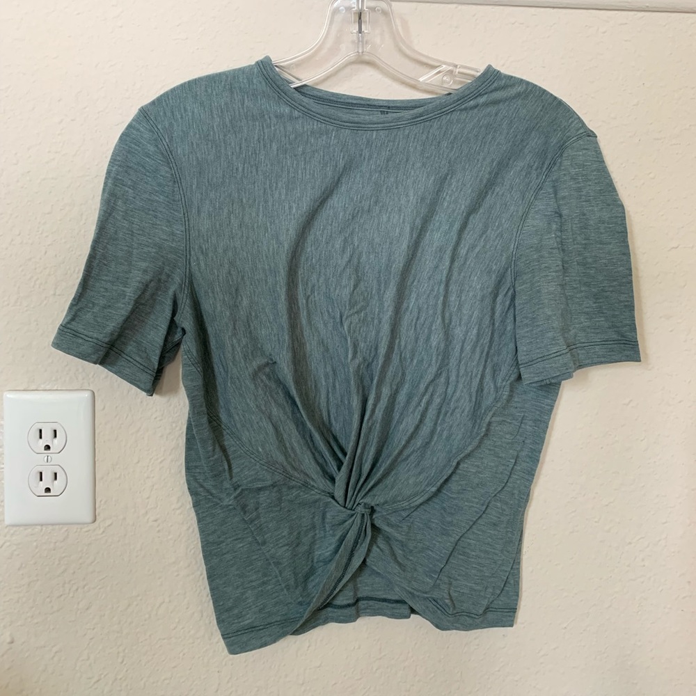 Lululemon Crop Top!